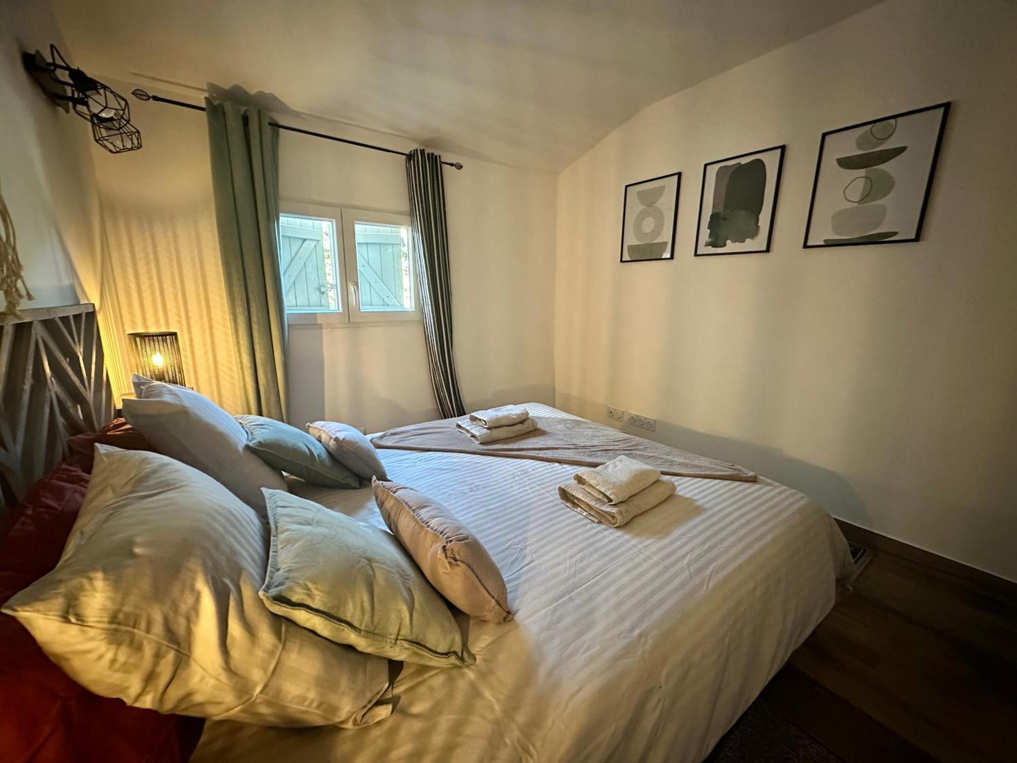 Maisonnette Du Mas Vert Montaren-et-Saint-Médiers Екстериор снимка